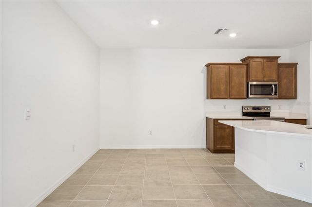 32665 RUSTIC RISE ROAD, San Antonio, FL 33576