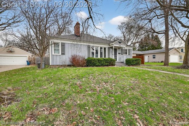 723 Parchmount Avenue, Kalamazoo, MI 49004