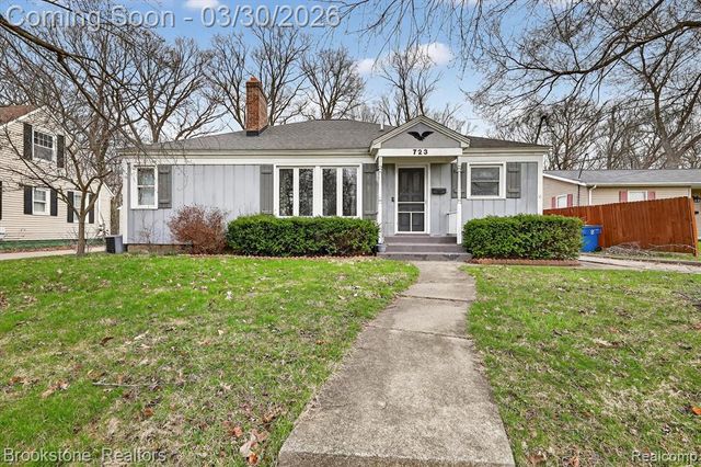 723 Parchmount Avenue, Kalamazoo, MI 49004