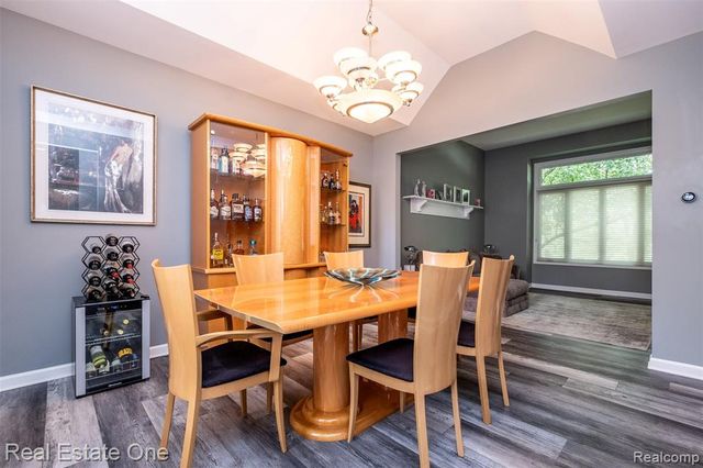 4488 Philip, Commerce Twp, MI 48382