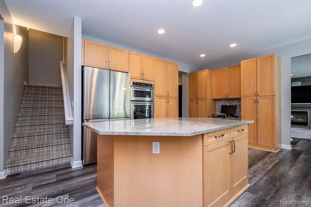 4488 Philip, Commerce Twp, MI 48382