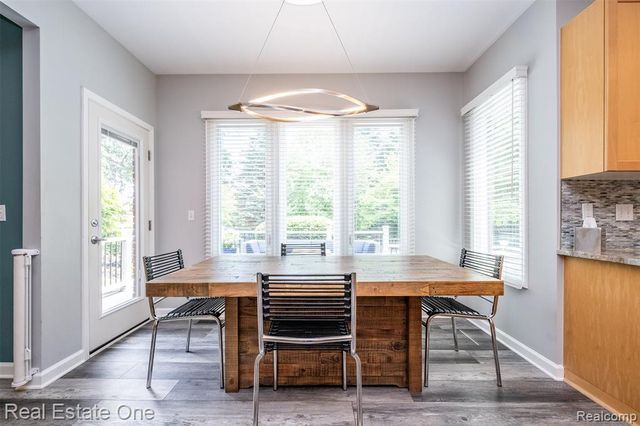 4488 Philip, Commerce Twp, MI 48382