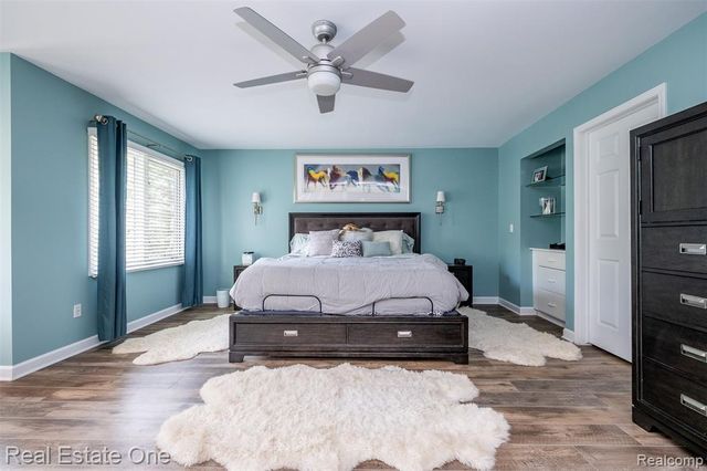 4488 Philip, Commerce Twp, MI 48382
