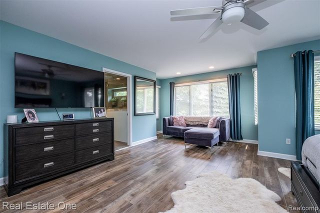 4488 Philip, Commerce Twp, MI 48382