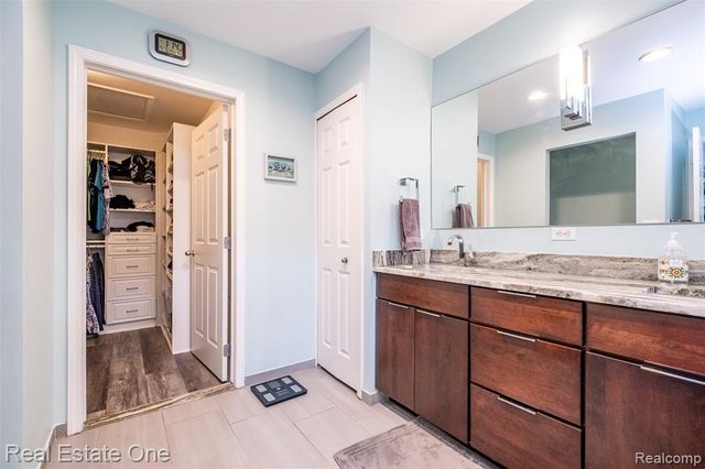 4488 Philip, Commerce Twp, MI 48382