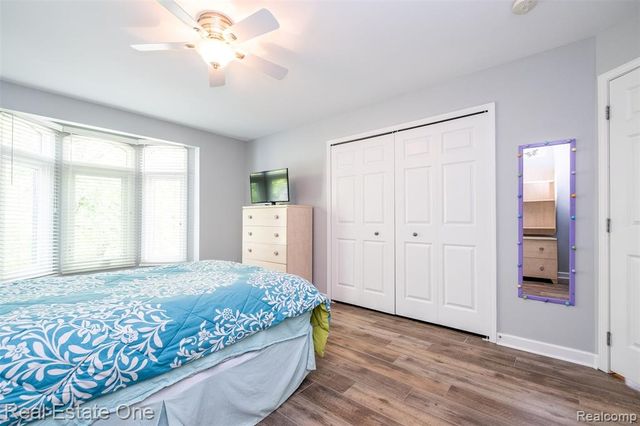 4488 Philip, Commerce Twp, MI 48382