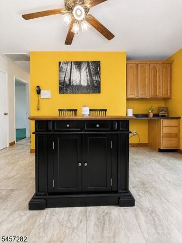 417 Madison Ave, Monroe Twp., NJ 08831