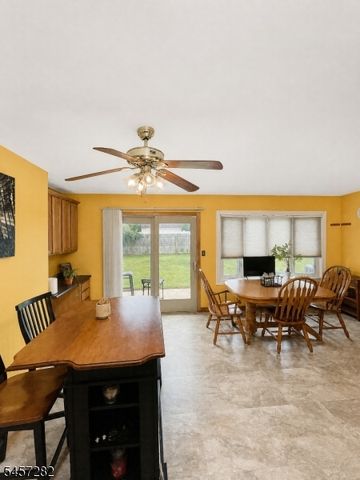 417 Madison Ave, Monroe Twp., NJ 08831