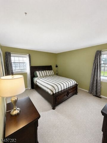 417 Madison Ave, Monroe Twp., NJ 08831