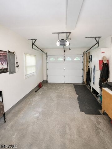 417 Madison Ave, Monroe Twp., NJ 08831