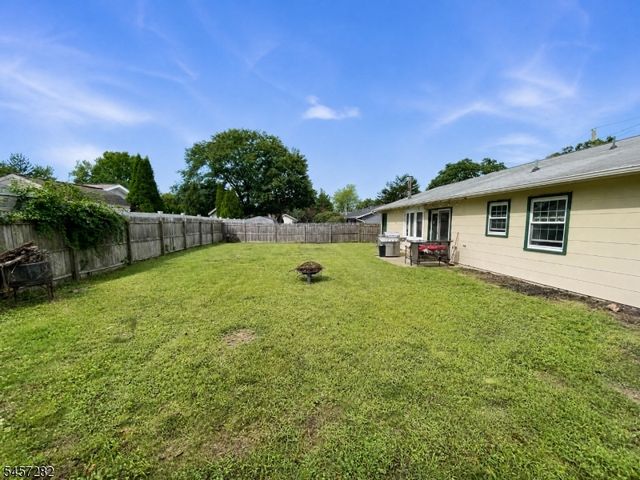 417 Madison Ave, Monroe Twp., NJ 08831
