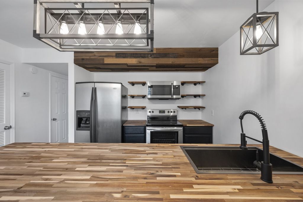 714 Fox Ridge Dr, Brentwood, TN 37027