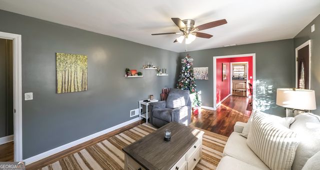 209 Hill Drive, Carrollton, GA 30117