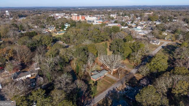 209 Hill Drive, Carrollton, GA 30117