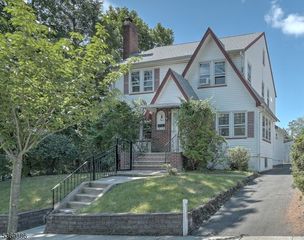 8 Dawson Ave, West Orange Twp., NJ 07052