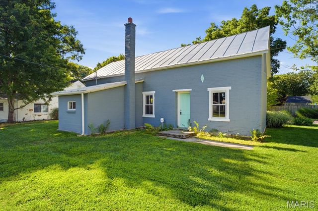 509 W Elm Street, Millstadt, IL 62260