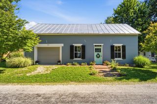 509 W Elm Street, Millstadt, IL 62260