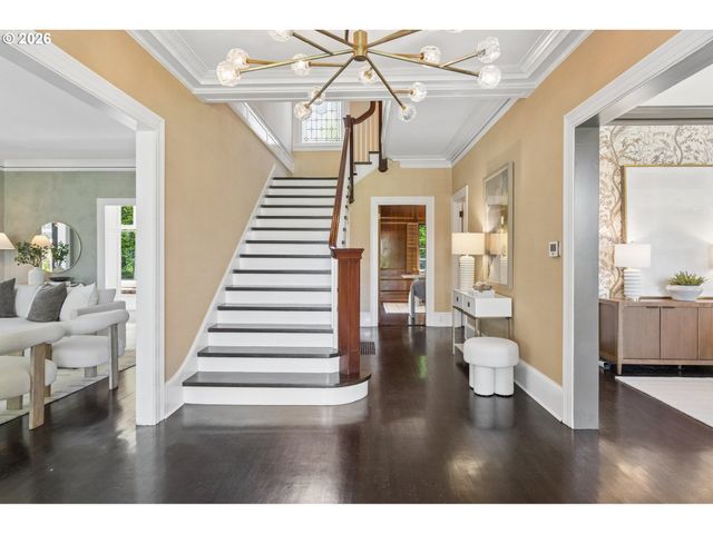 1808 Sw Laurel St, Portland, OR 97201