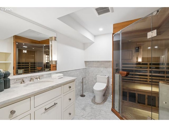 1808 Sw Laurel St, Portland, OR 97201