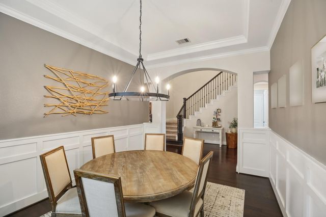 2333 Shallow Creek Lane, Friendswood, TX 77546