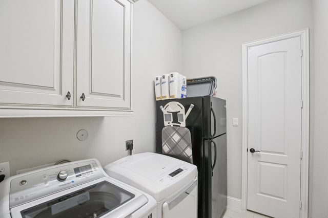 2333 Shallow Creek Lane, Friendswood, TX 77546