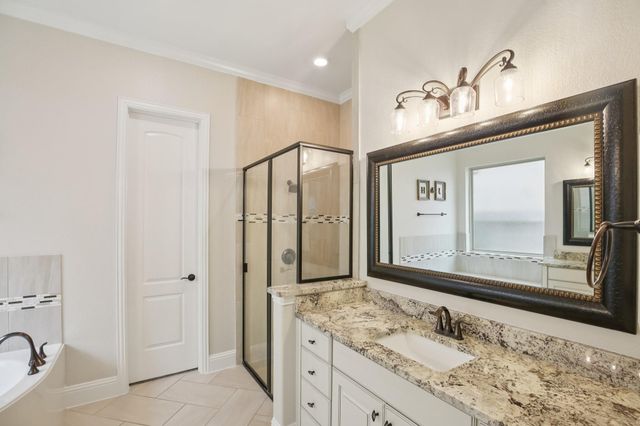 2333 Shallow Creek Lane, Friendswood, TX 77546