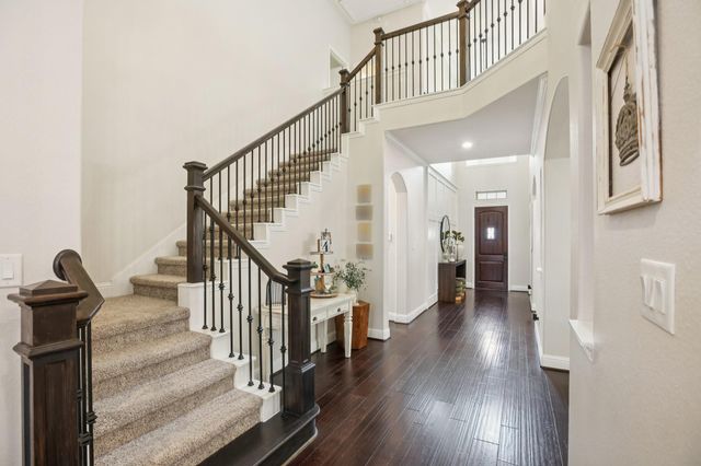 2333 Shallow Creek Lane, Friendswood, TX 77546