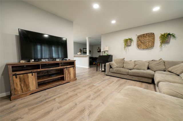 538 E 37TH Street, Erie, PA 16504