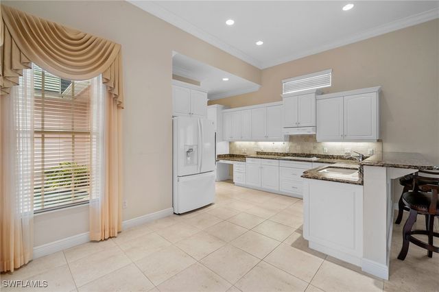 798 97th AVE N, Naples, FL 34108