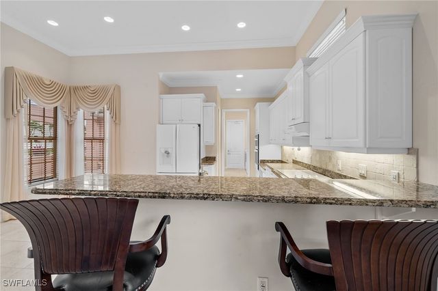 798 97th AVE N, Naples, FL 34108