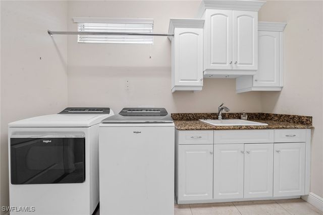 798 97th AVE N, Naples, FL 34108