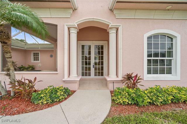 798 97th AVE N, Naples, FL 34108