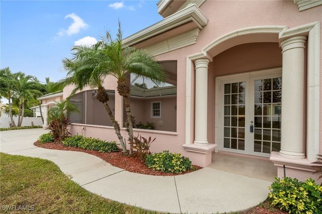 798 97th AVE N, Naples, FL 34108