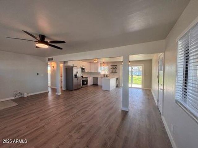 335 S HARRIS Drive, Mesa, AZ 85204