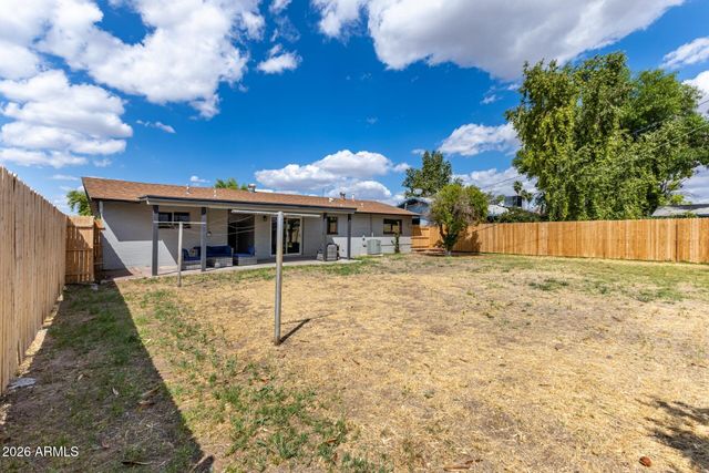 335 S HARRIS Drive, Mesa, AZ 85204