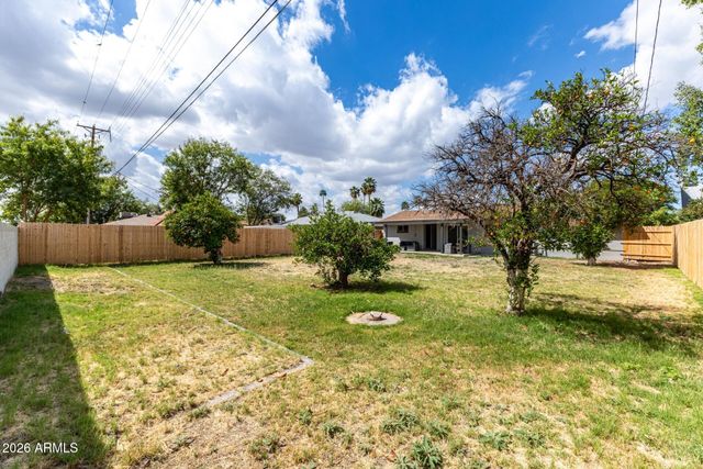 335 S HARRIS Drive, Mesa, AZ 85204