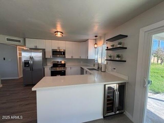 335 S HARRIS Drive, Mesa, AZ 85204