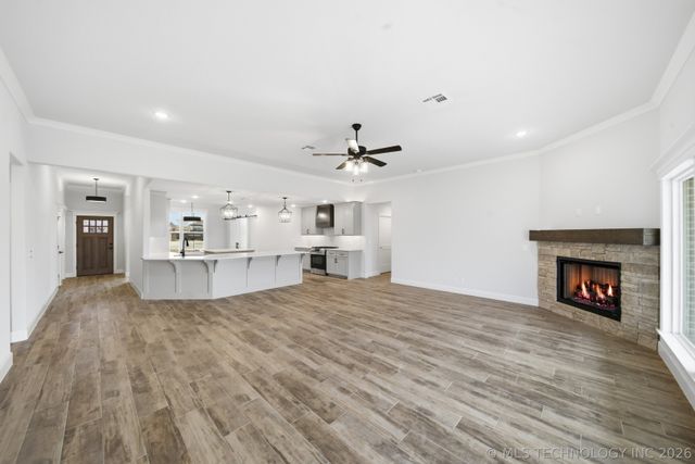 14256 N 71st East Avenue, Collinsville, OK 74021