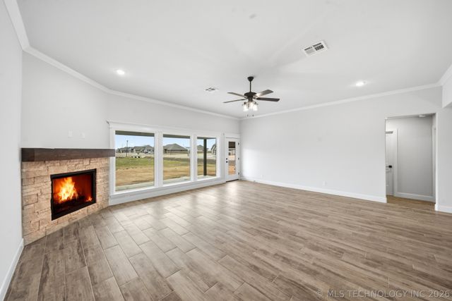 14256 N 71st East Avenue, Collinsville, OK 74021