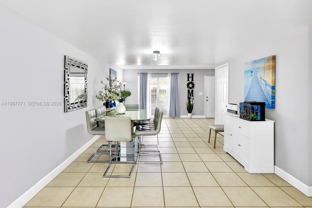 7130 Fairway Dr L26, Miami Lakes, FL 33014