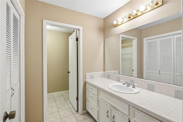 203 Wilshire Drive, Victoria, TX 77904