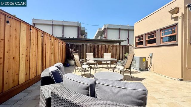 585 S 10Th St, San Jose, CA 95112