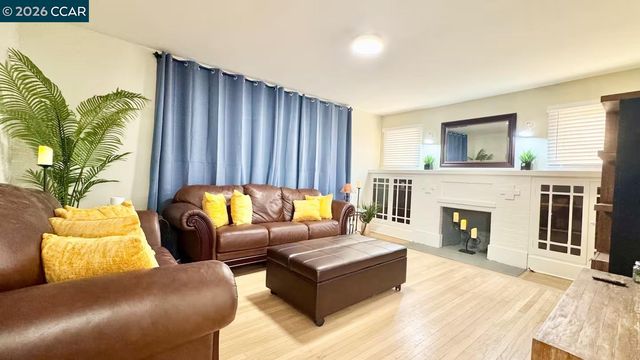 585 S 10Th St, San Jose, CA 95112