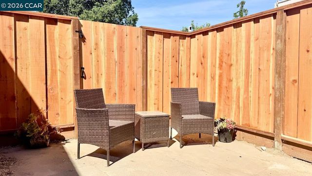 585 S 10Th St, San Jose, CA 95112