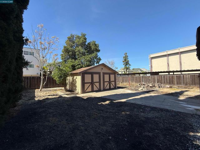 585 S 10Th St, San Jose, CA 95112