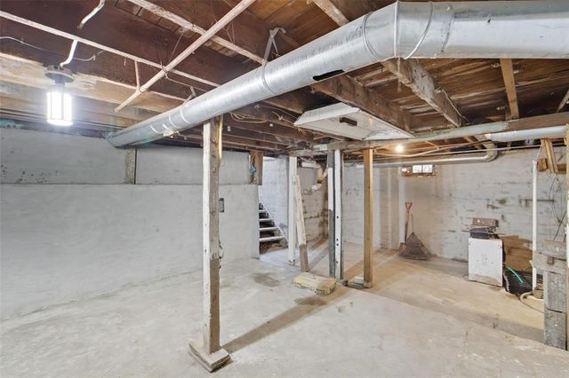 360 NE Aurora Avenue, Des Moines, IA 50313