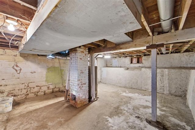 360 NE Aurora Avenue, Des Moines, IA 50313