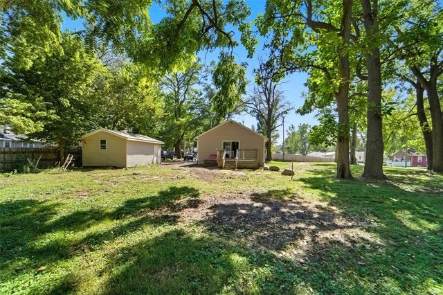 360 NE Aurora Avenue, Des Moines, IA 50313