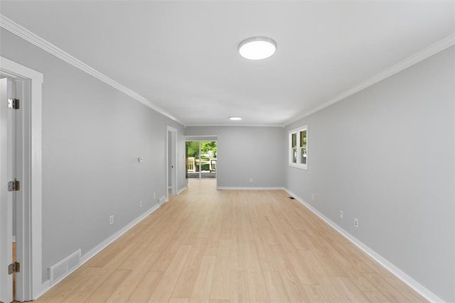 360 NE Aurora Avenue, Des Moines, IA 50313