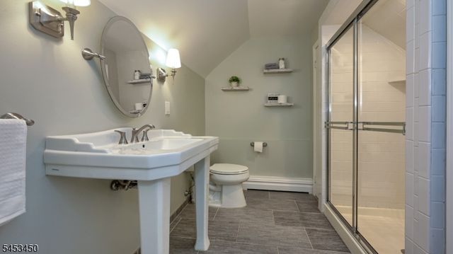 34 Grandview Dr, Wayne Twp., NJ 07470